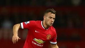 Những thách thức và sự ra đi khỏi Old Trafford