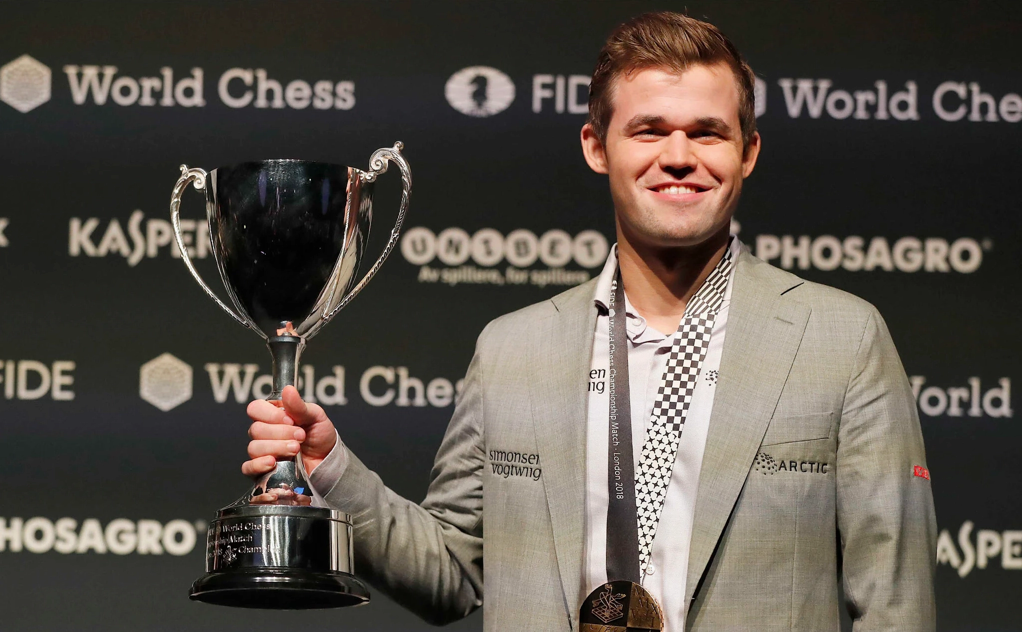 Magnus Carlsen - Vua cờ huyền thoại