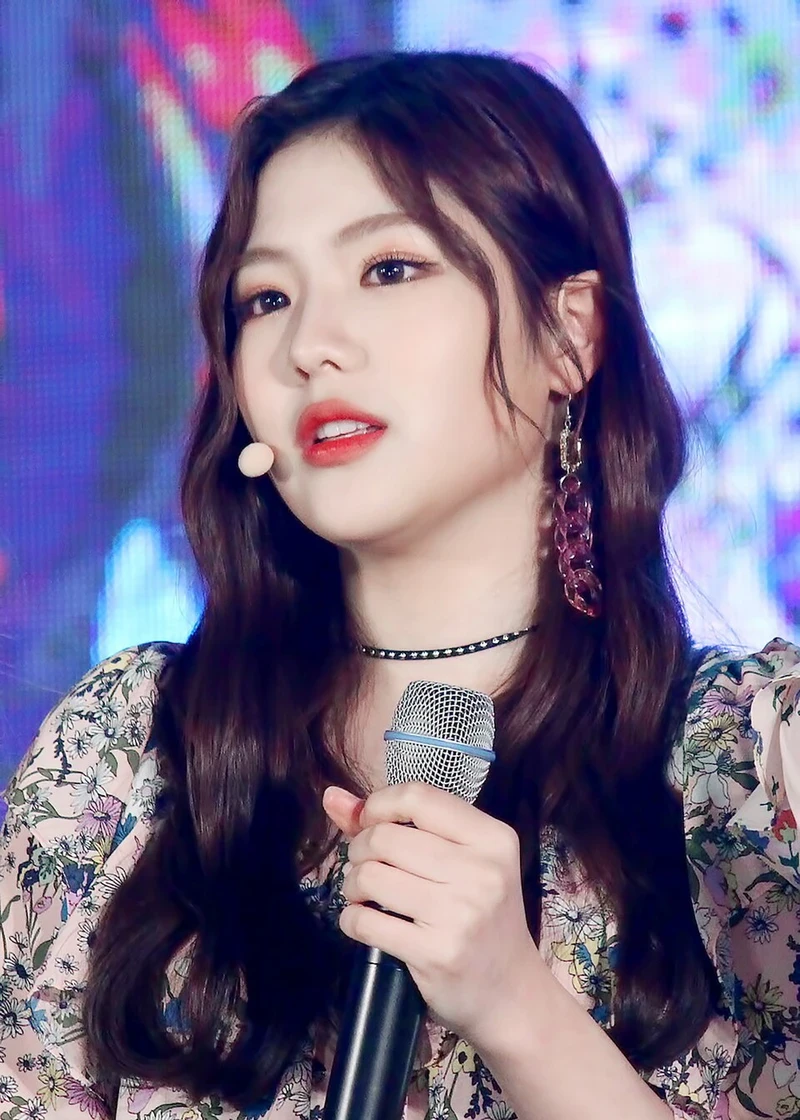 170526_안산_근로자_뮤직페스티벌_구구단_직찍_(14)