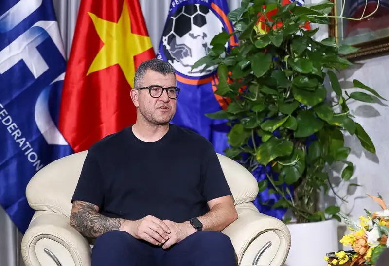 Cristiano Roland từng thi đấu cho Hà Nội T&T