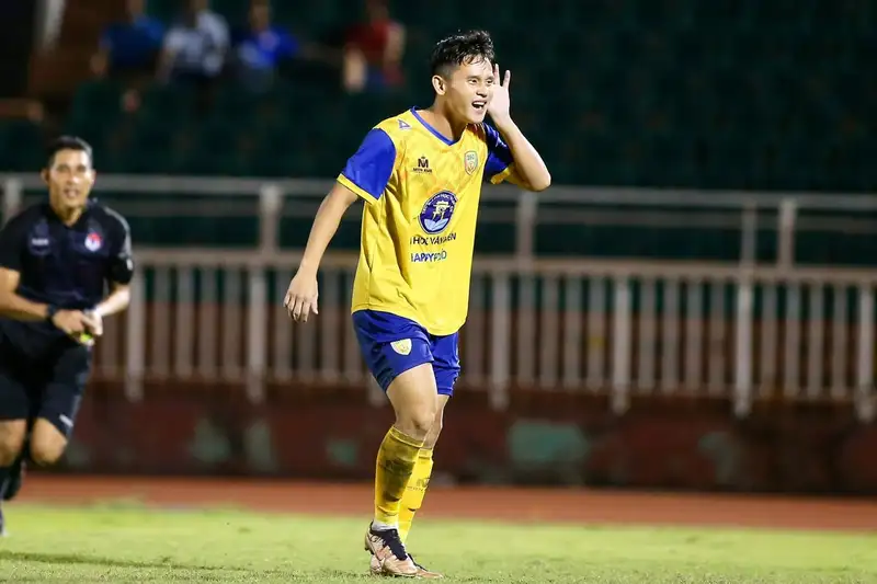 Hành trình thi đấu cấp câu lạc bộ