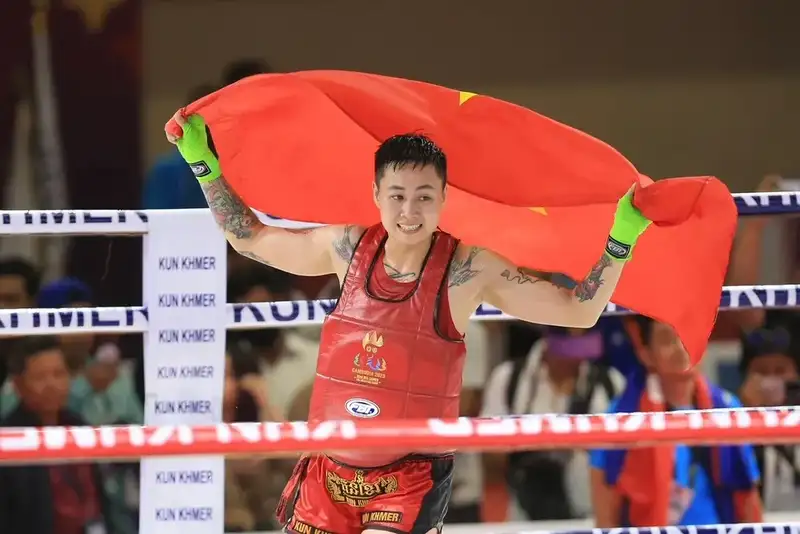 Vì sao Bùi Yến Ly lại ‘Đỉnh’ đến vậy trong làng Muay Việt